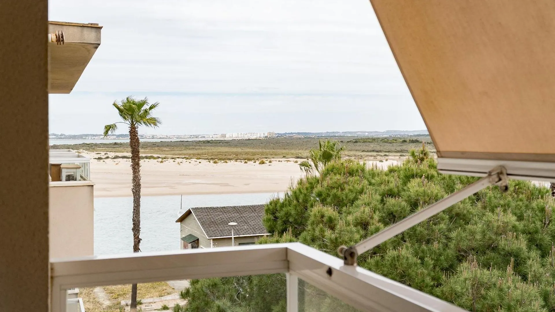 Maravilloso Apartamento Junto Al Mar A 5 Km Cadiz Puerto Real Apartment