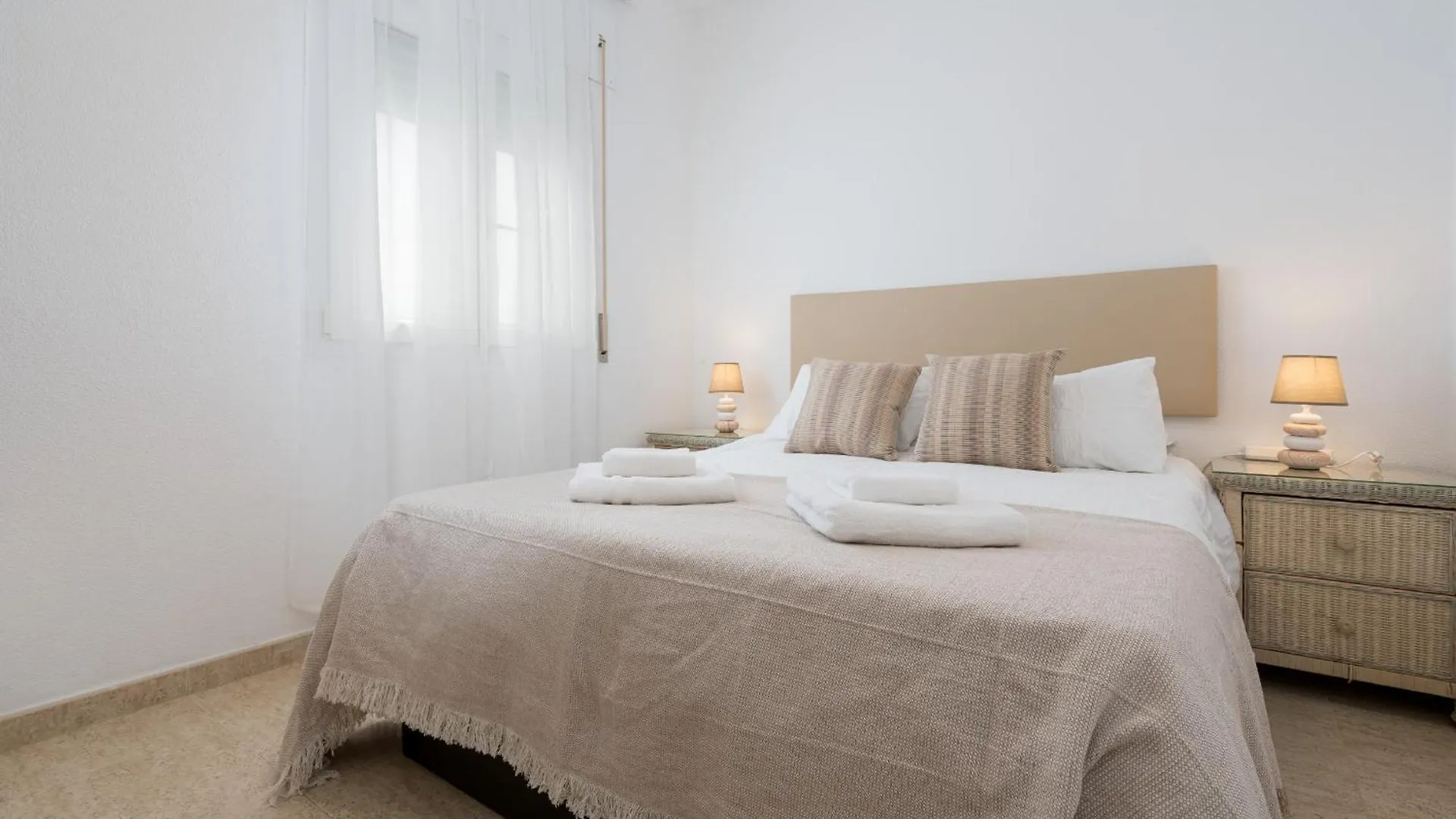 Maravilloso Apartamento Junto Al Mar A 5 Km Cadiz Puerto Real 0*,  Spain